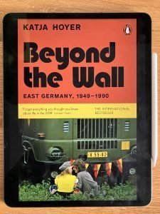 Cover page of the English-language original “Beyond the Wall” by Katja Hoyer